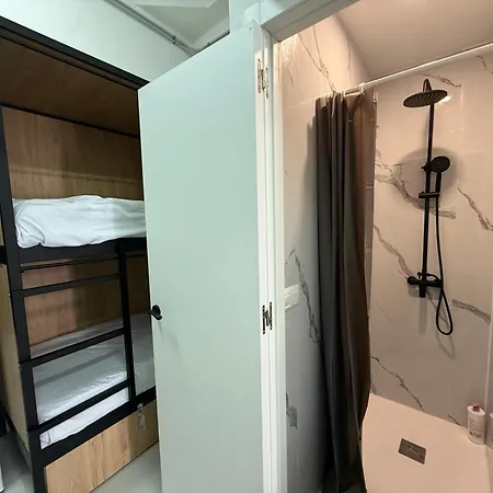 La Camella 招待所 阿罗纳